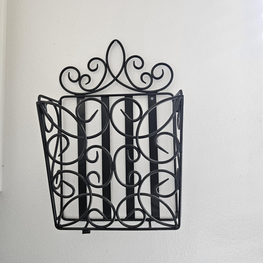 Southern‎ Living at Home Estate metal wall hanging organizer black ornate